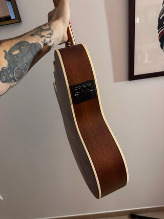 Guitarra electroacustica