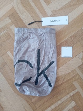 Plumas Calvin Klein XS