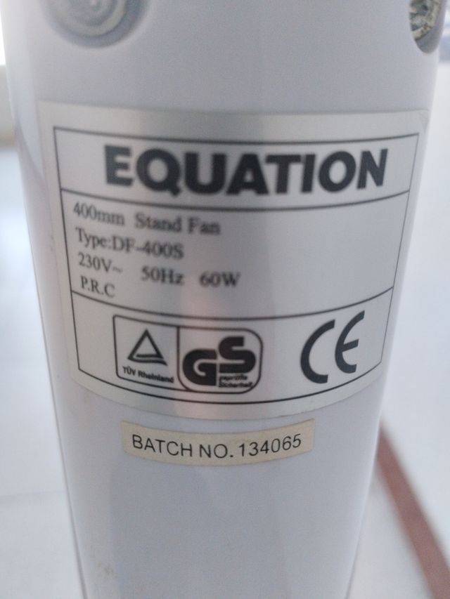 Ventilador pie telescópico, 3 velocidades