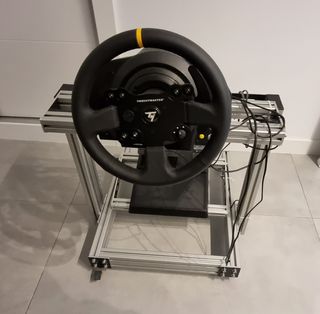 Volante Thrustmaster 