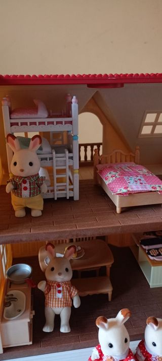 Casita y familia de chocolate