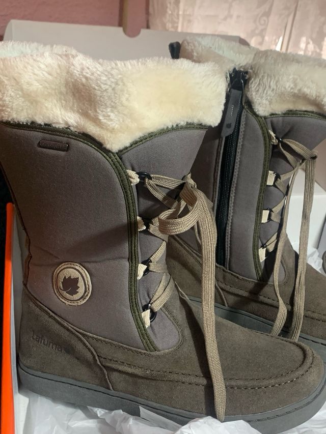 Botas apreski Lafuma