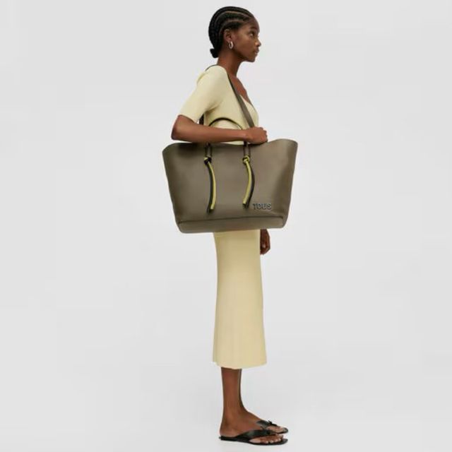 Capazo grande de piel TOUS