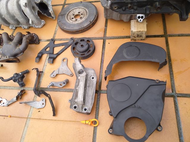 Despiece motor Audi A2 1.6 fsi BAD