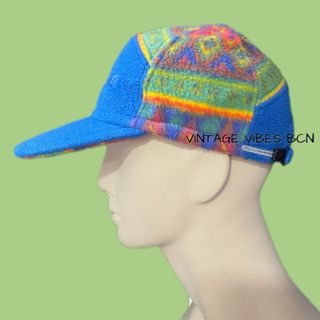 Gorra vintage con orejeras INVICTA