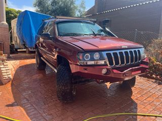 Jeep Grand Cherokee 4,7 V8 caravana