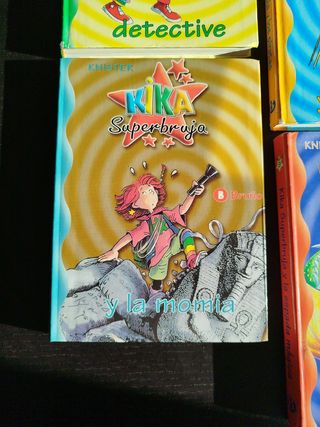 KIKA SUPERBRUJA EN CASTILLO DRACULA (10)