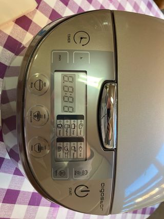 Robot de cocina. Multi cooker