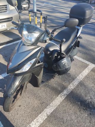Suzuki Address 110cc 9cv Scooter