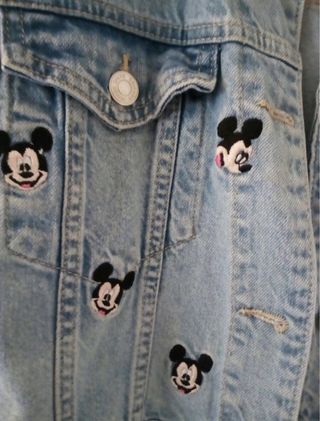 chaleco vaquero Mickey Stradivarius