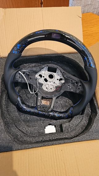 Volante Volkswagen carbono forjado LED