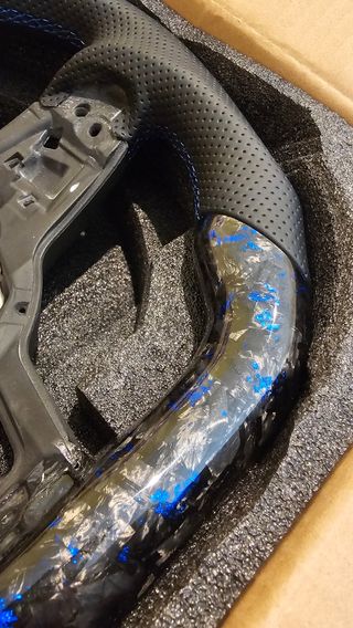 Volante Volkswagen carbono forjado LED
