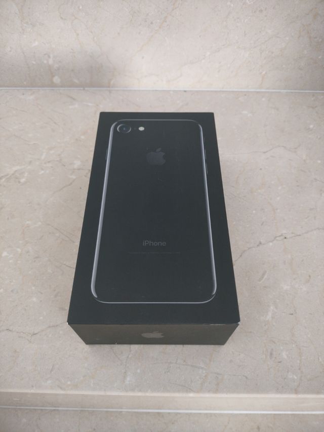 Caja iPhone SE