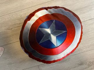 Cojin escudo capitan