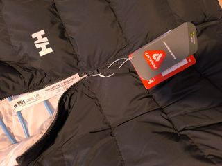Chaqueta Helly Hansen Nueva. Mujer