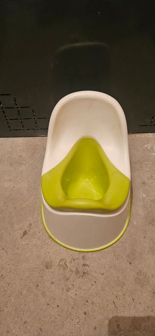 Orinal, reductor y asiento de bañera