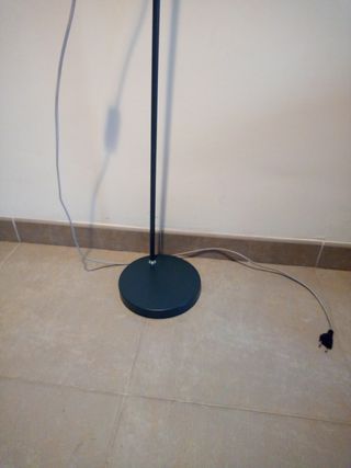 Lámpara de pie (136A cm)