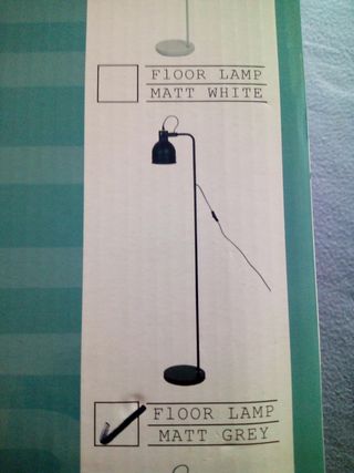 Lámpara de pie (136A cm)