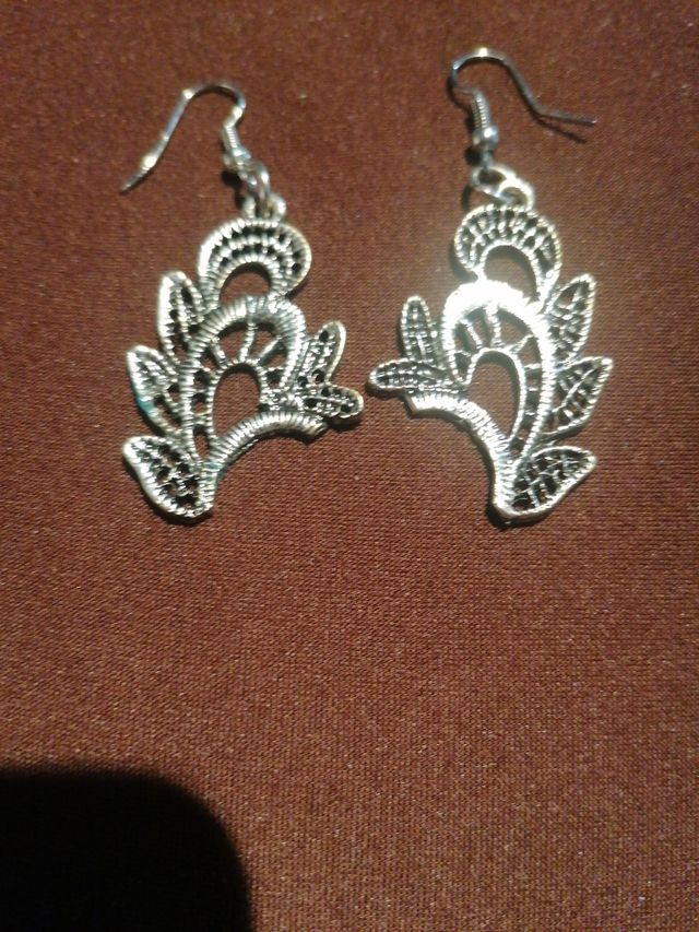 Pendientes plateados