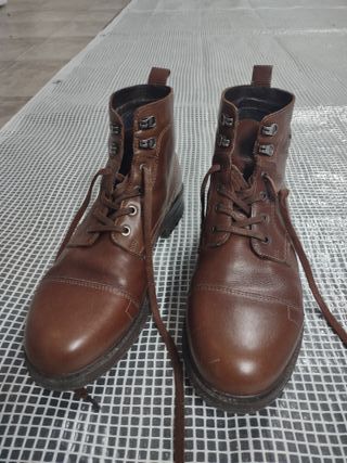 Botas hombre marrones de piel KANGAROOS