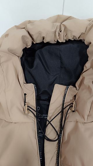 Plumas anorak Stradivarius