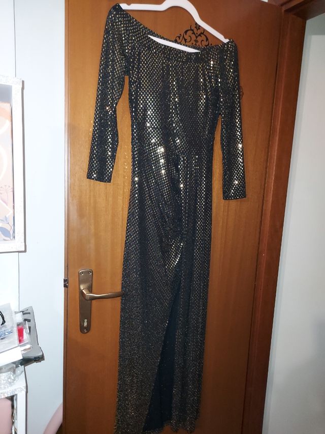 Vestito nero e oro con paillettes