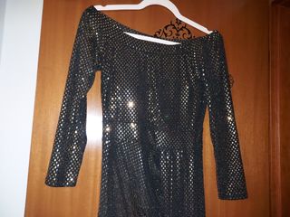 Vestito nero e oro con paillettes