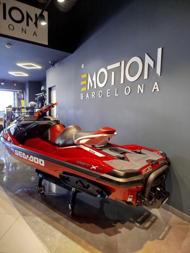 Moto de agua RXT- 325cv 2024 