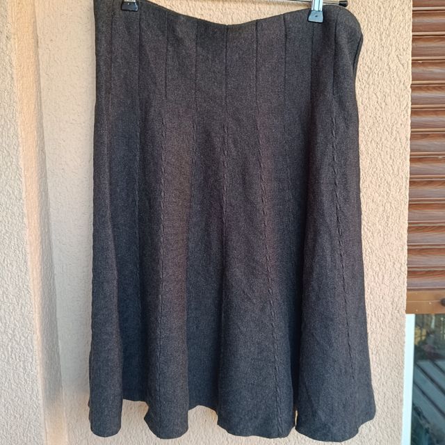 Falda de punto Yessisa