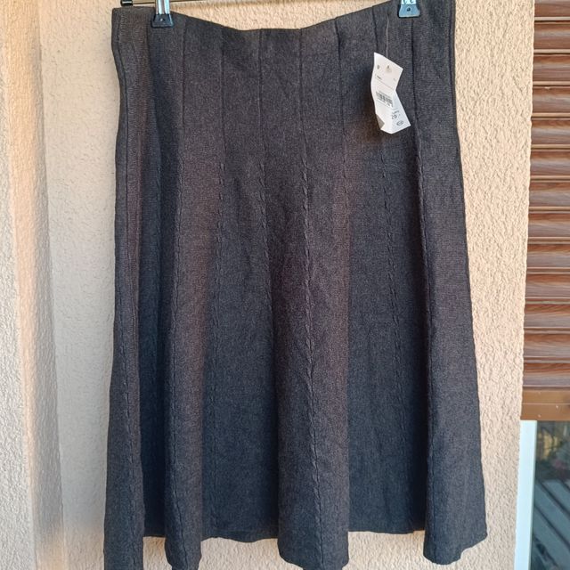 Falda de punto Yessisa