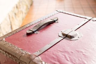 Baúl de viaje antiguo restaurado