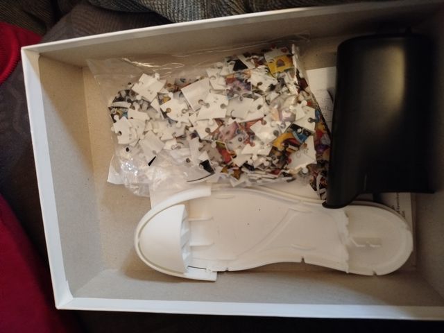 Puzzle 3D bota emojic