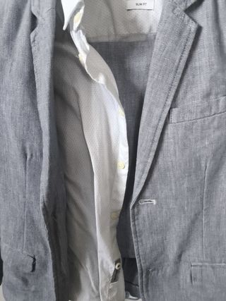 Traje completo niño 8 años.