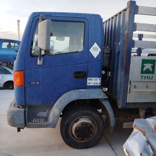 Despiece desguace Nissan atleon 120.16