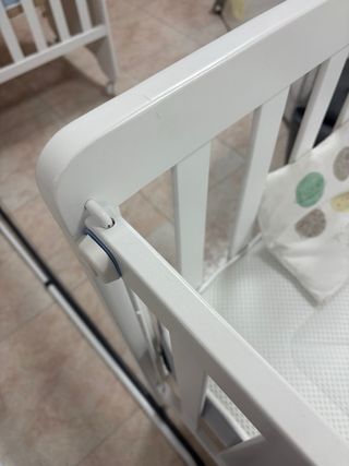 Cuna blanca de Micuna