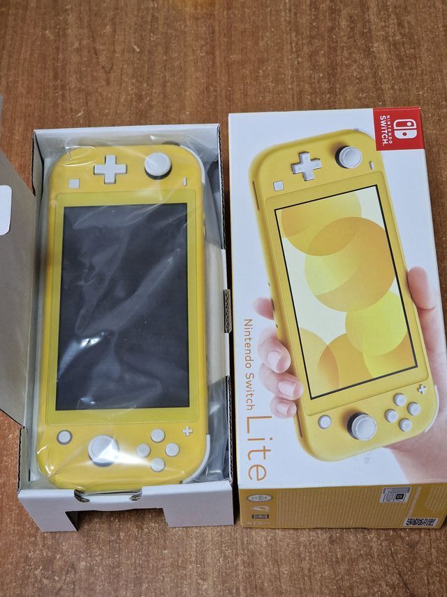 Nintendo Switch Lite + Animal Crossing +accesorios