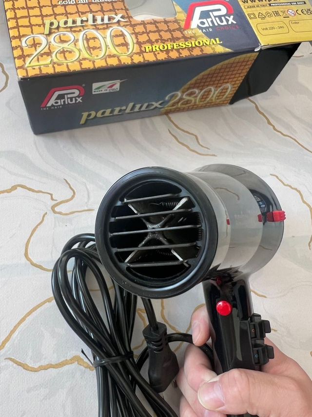 Nuovo asciugacapelli professionale Parlux 2800