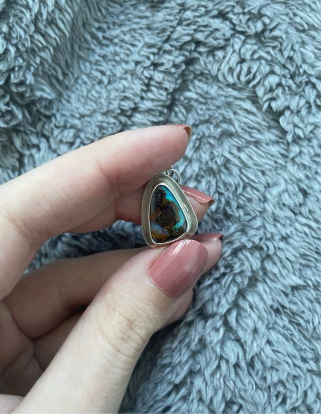 Colgante plata opalo boulder