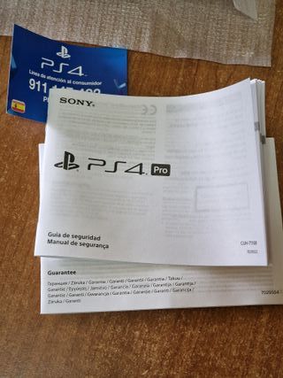 PS4 Pro 1TB + juegos