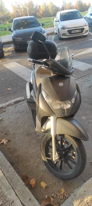 Beverly 250 ie