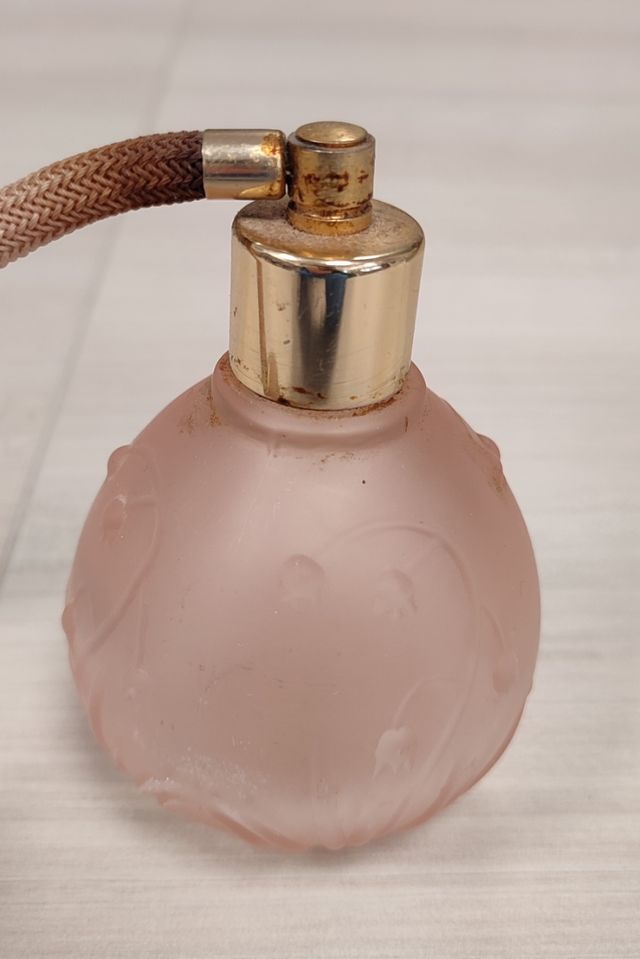 Porta profumo dispenser e nebulizzatore