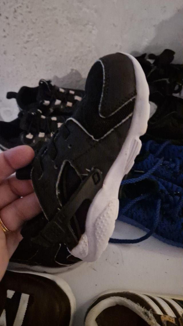  Lote Zapatillas 26 niño