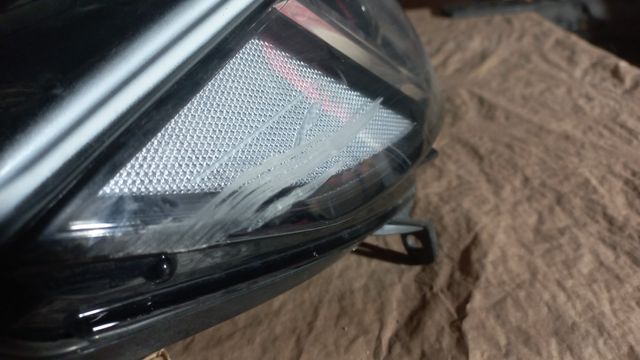 Faro delantero derecho Jaguar XE