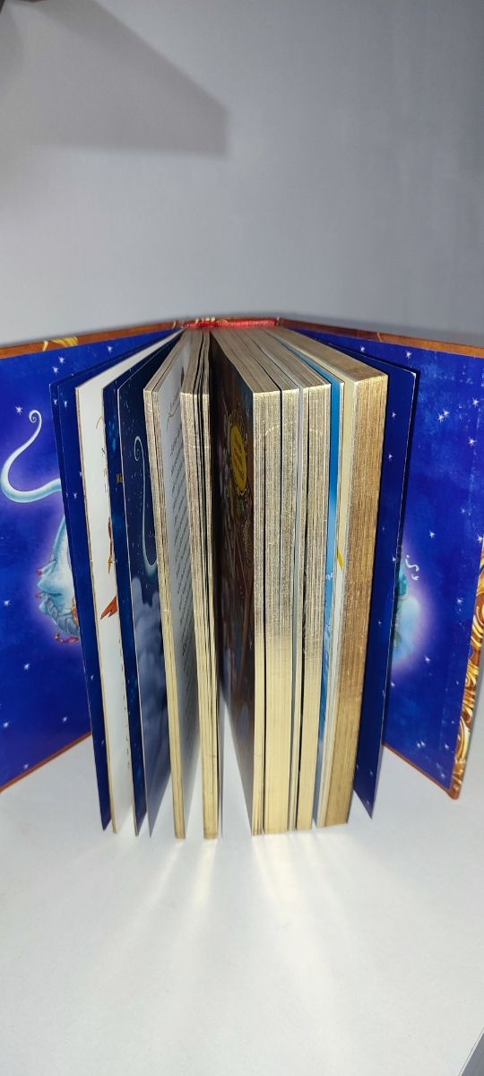 El gran libro del Reino de la Fantasía: ¡Descubre el mítico perfume de la fantasía!