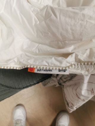 2 Fundas Nórdicas más edredón es ikea. 