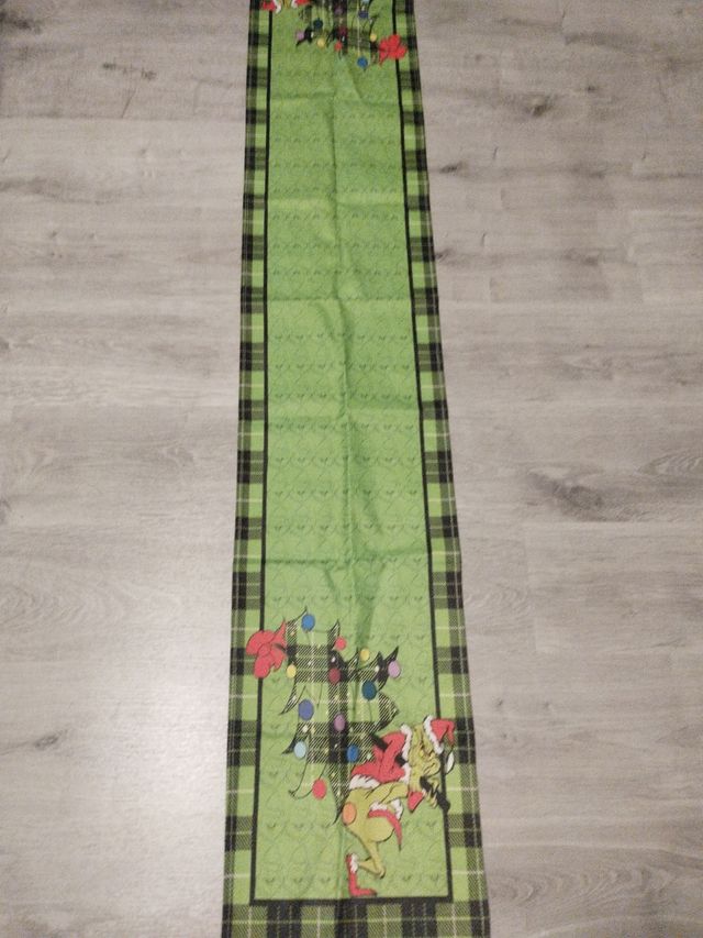 Camino de mesa Grinch