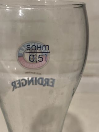 Jarra de cerveza Alemana Erdinger