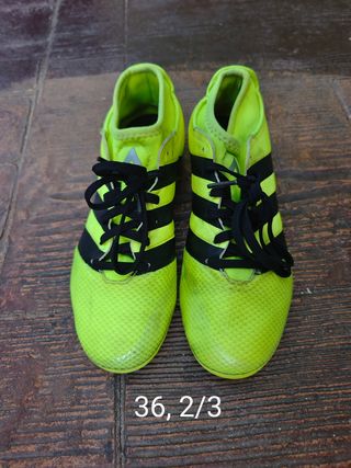 Botas fútbol 