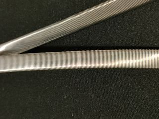 Cinturón plateado elástico