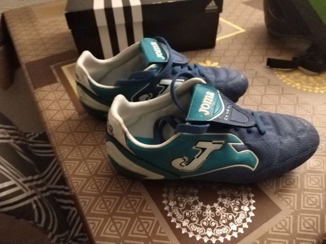 Botas fútbol Joma tacos